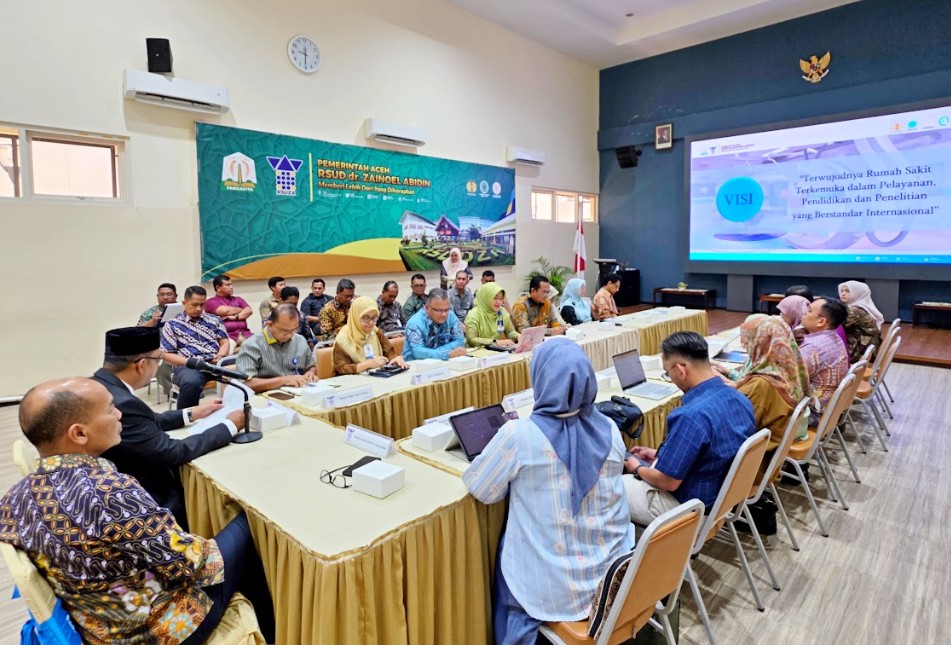 RSUDZA Perkuat Tata Kelola Bersama RS Adam Malik